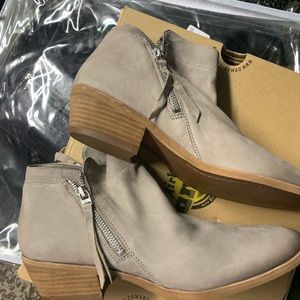 NWOT Sam Edelman Leather  Booties